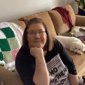 Meet your Posher, Kay